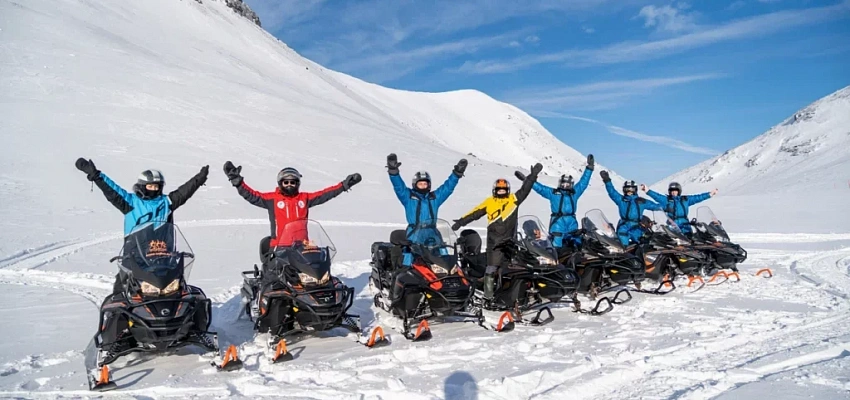 Красоты Кольского полуострова: Киты и Северное Сияние  - Изображение 0