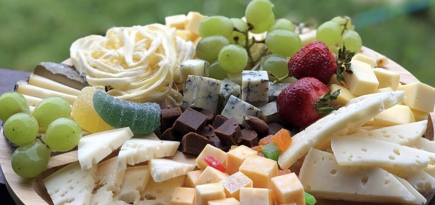 Релакс-тур "Край голубых озер": отдых на пляже Урлики и гастрономия - Изображение 0