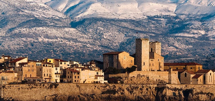 Лазурный берег мечты: незабываемый отдых - Изображение 0