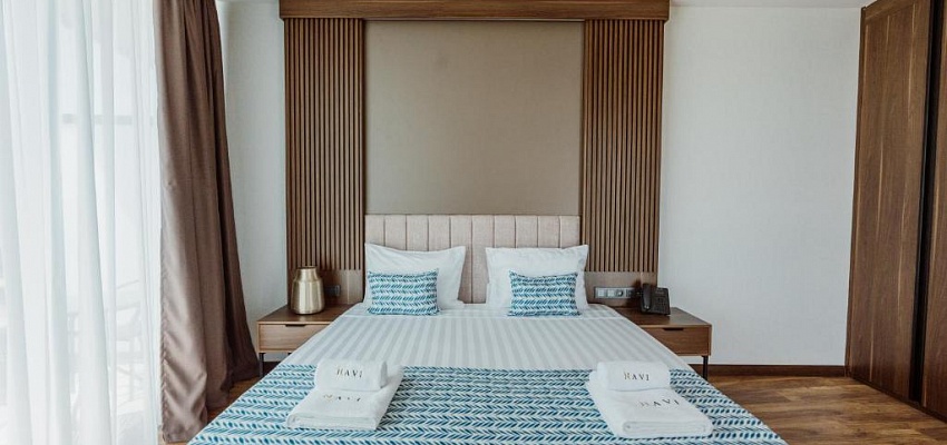 Отель "Navi" - Изображение 0