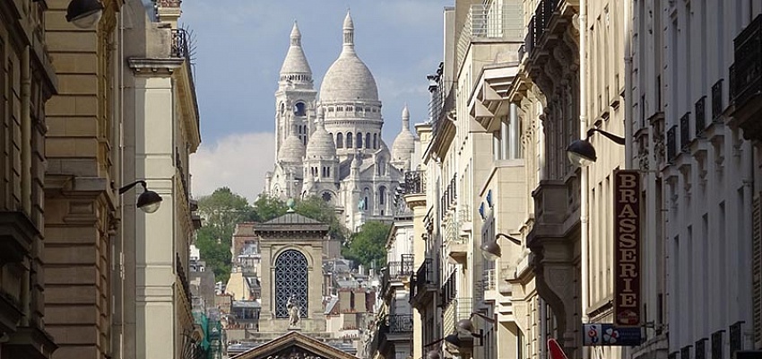  Полет в сердце романтики: 8 марта в Париже - Изображение 0