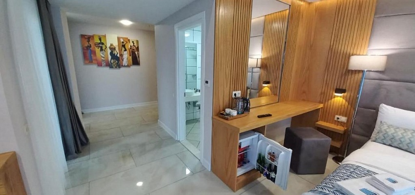 Отель Black Sea Батуми - Изображение 0